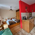 בית הארחה Schatzkisterl 3*