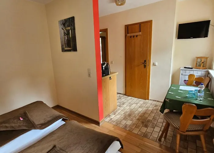 Konukevi Schatzkisterl 3*